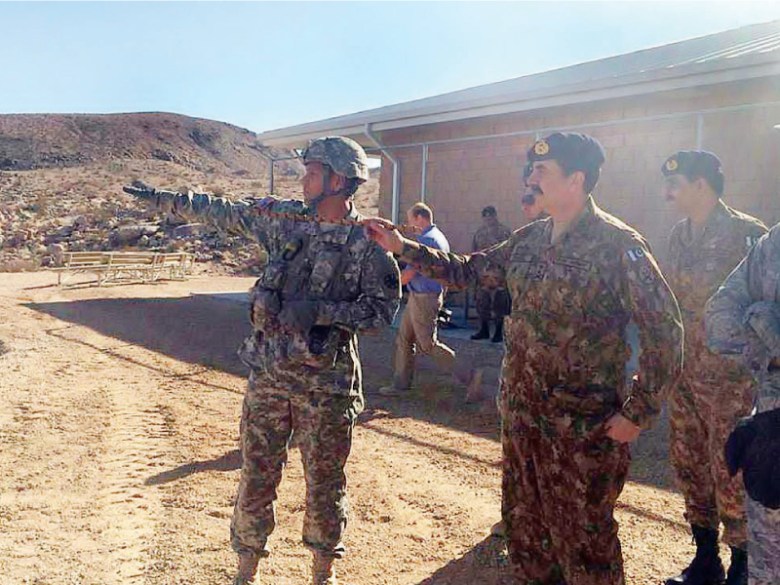 Raheel visits US military training centre