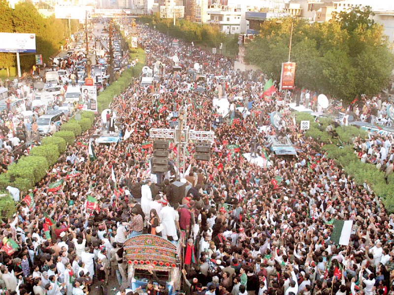 Protest against government: PTI juggernaut shuts down Karachi