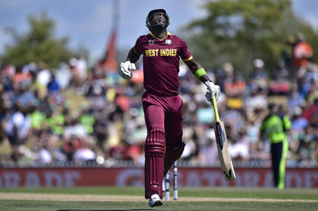 West Indies batsman Darren Sammy reacts after nearly being run out during the Pool B 2015 Cricket World Cup match between Ireland and the West Indies at Saxton Park Oval in Nelson on February 16, 2015. PHOTO: AFP