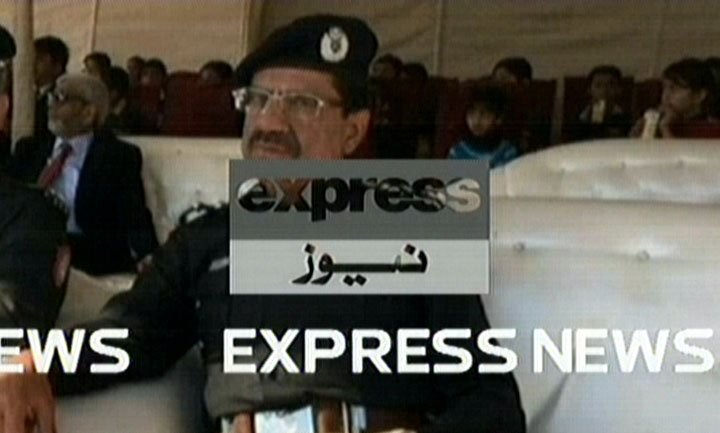 An Express News screengrab of DSP Bin Qasim Abdul Fateh.