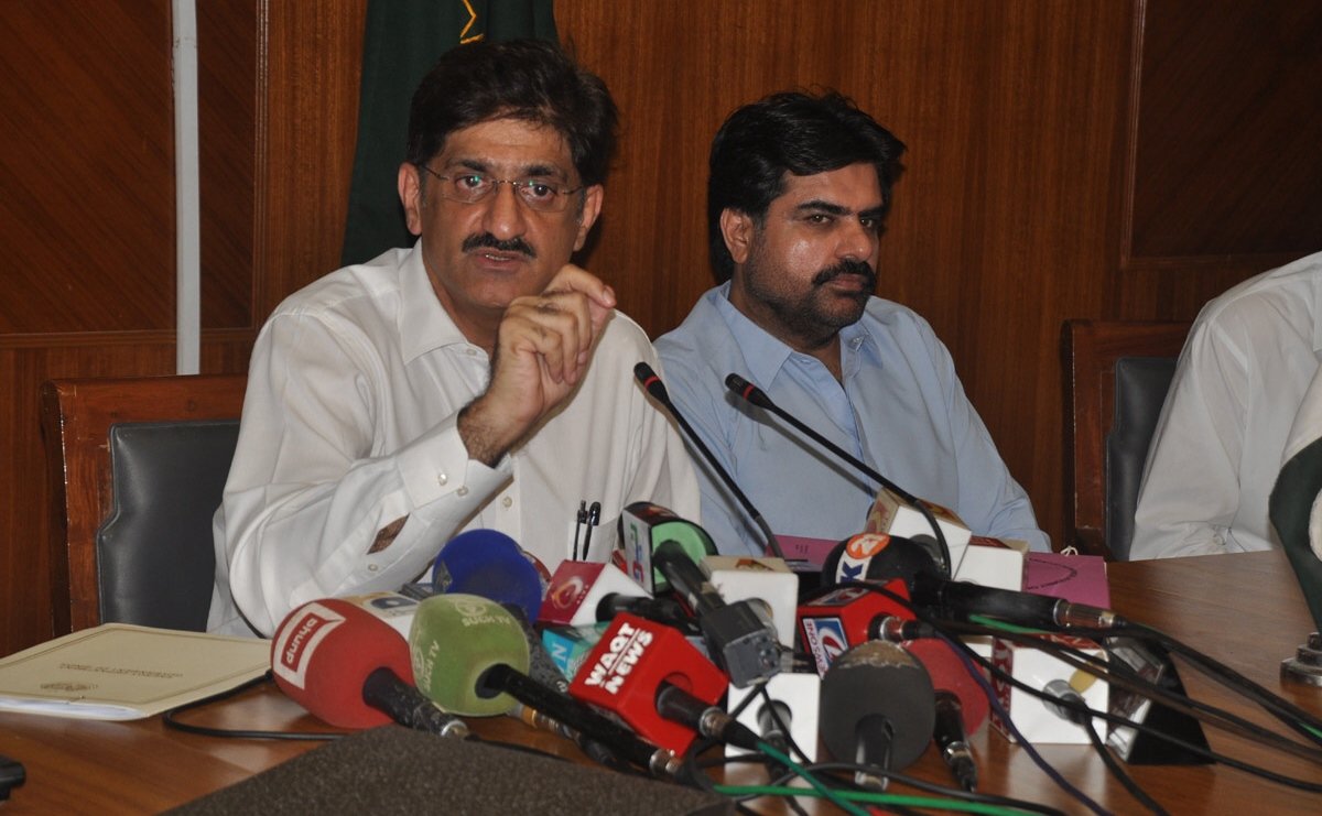 Seal borders to curb wheat smuggling: Sindh CM