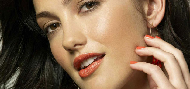 Avoid smoking and drink more liquids for radiant skin. PHOTO: STYLECRAZE