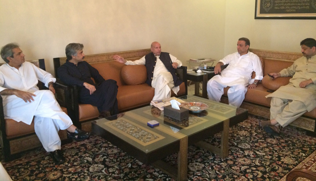 PTI provincial organiser Chaudhry Sarwar chaired a meeting in regard to finalise the campaign plan for NA-122. PHOTO: ONLINE