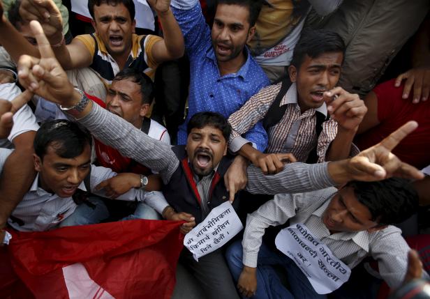 Nepalese student take part in a protest shouting anti Indian slogans near the Indian embassy in Kathmandu, Nepal September 28, 2015. PHOTO: REUTERS