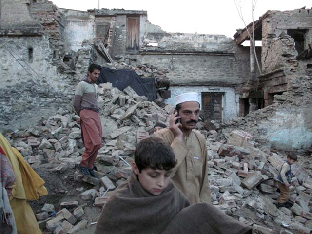 Earthquake 200(1)5: Are Pakistanis mobilised best when calamities are of colossal magnitudes?