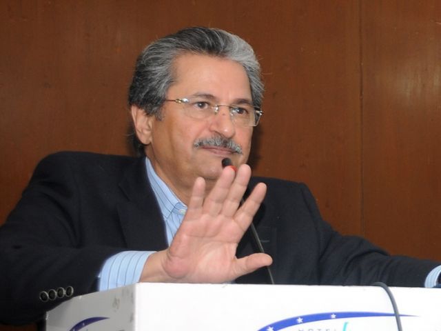 PTI leader Shafqat Mehmood. PHOTO: EXPRESS/ FILE
