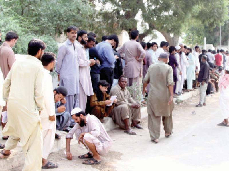 Since the traffic police announced a crackdown against illegal drivers on Saturday, the city’s three driving licence offices in Korangi, Nazimabad and Clifton have received a sudden rush of people. PHOTO: AYSHA SALEEM/EXPRESS