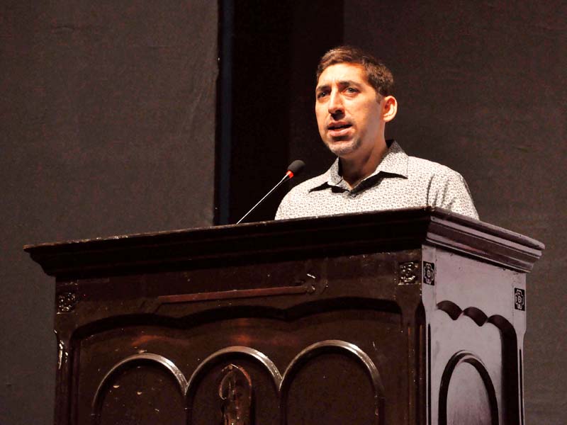 Adeel Hashmi addresses the audience at the last Khayaal Festival that took place in 2013. PHOTOS: PUBLICITY