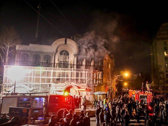 Iranian protesters set fire to the Saudi Embassy in Tehran during a demonstration against the execution of prominent Shia Muslim cleric Nimr al-Nimr by Saudi authorities, on January 2, 2016. PHOTO: AFP