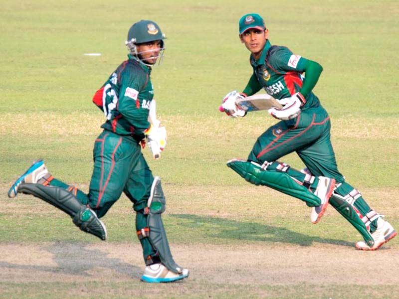 Mehedi (right) and Zakir (left) bailed out Bangladesh from a precarious position of 98-4 with an unbeaten 117-run stand to take them over the line. PHOTO COURTESY: ICC