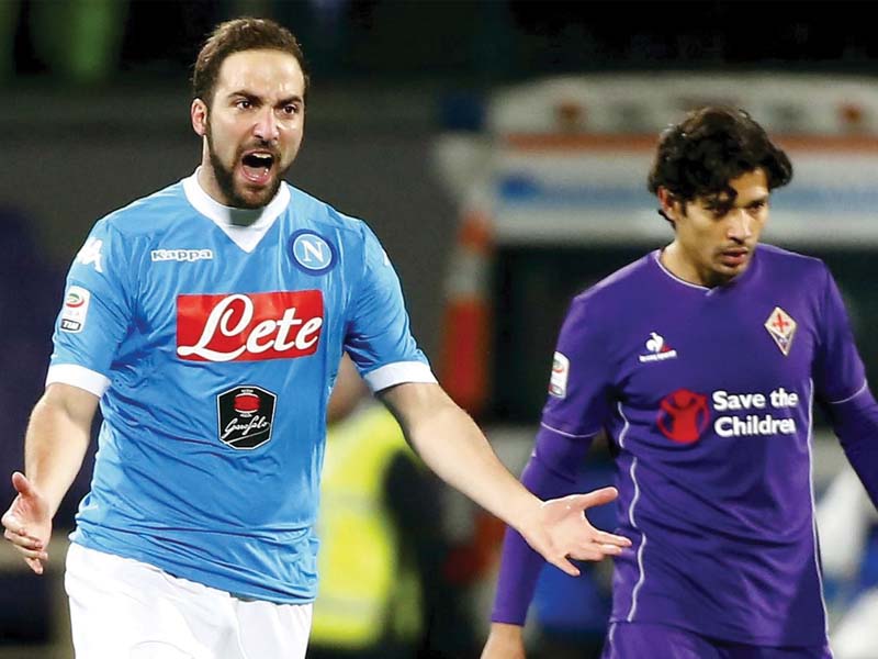 Higuain equalised a minute after Alonso had opened the scoring to ensure Napoli stay within three points of Serie A leaders Juventus. PHOTO: AFP