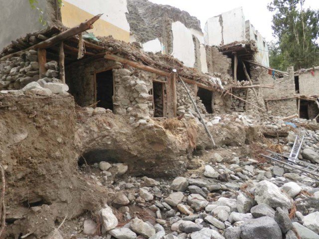 At least 15 others killed in rain-related incidents in tribal areas, K-P, Balochistan and Punjab. PHOTO: SHABBIR MIR/EXPRESS