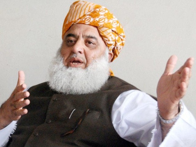 NAB reviews progress in inquiries against Fazl, others