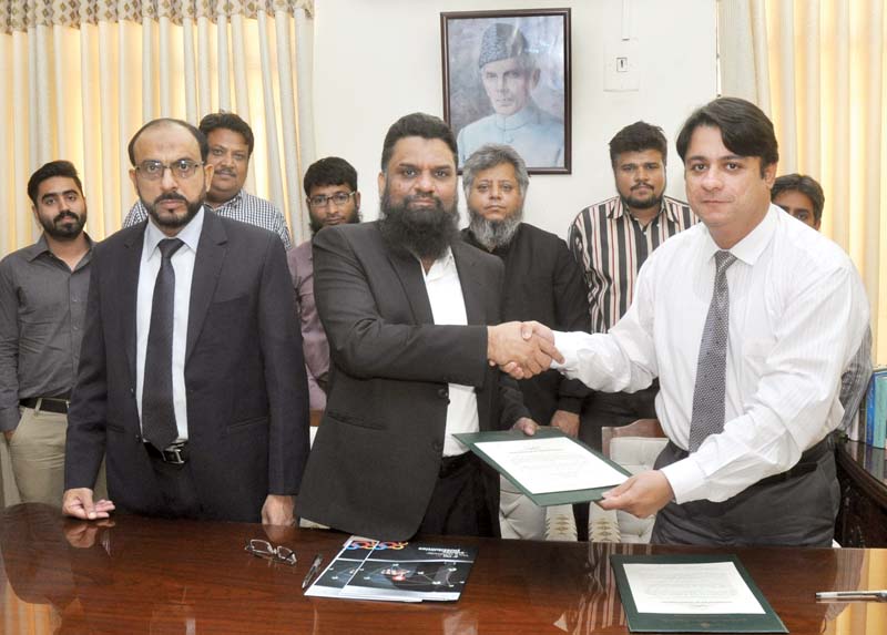 Zong, Federal Urdu University ink MoU