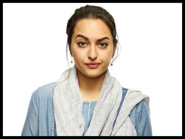 The film is based on Pakistani author Saba Imtiaz's bestselling novel.
PHOTO: TWIITER/FARIDOON SHAHRYAR