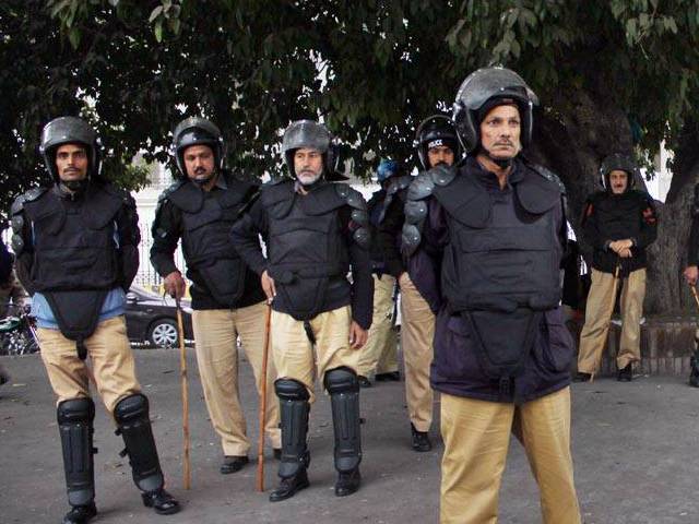 Mother of four, Shamim, confesses to throwing acid on 24-year-old PHOTO: ONLINE