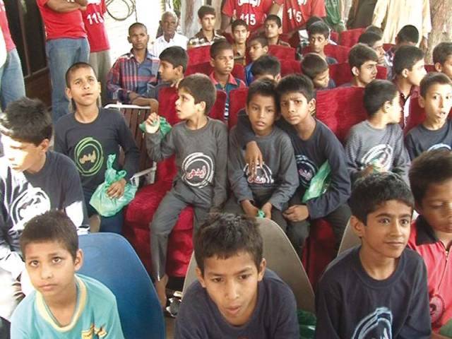 The bus carrying 35 children had left Karachi on June 12. PHOTO: SAJID RAUF/ EXPRESS