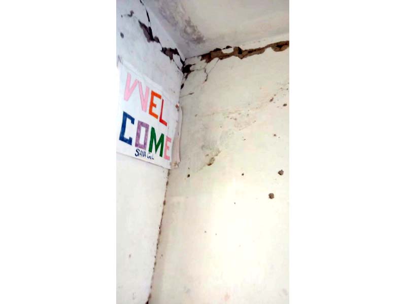 Cracks have appeared in the wall of school building. PHOTO: EXPRESS