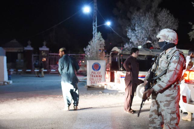 Pakistani army soldiers arrive at the Balochistan Police Training College in Quetta on October 24, 2016, after militants attacked the police academy. PHOTO: AFP