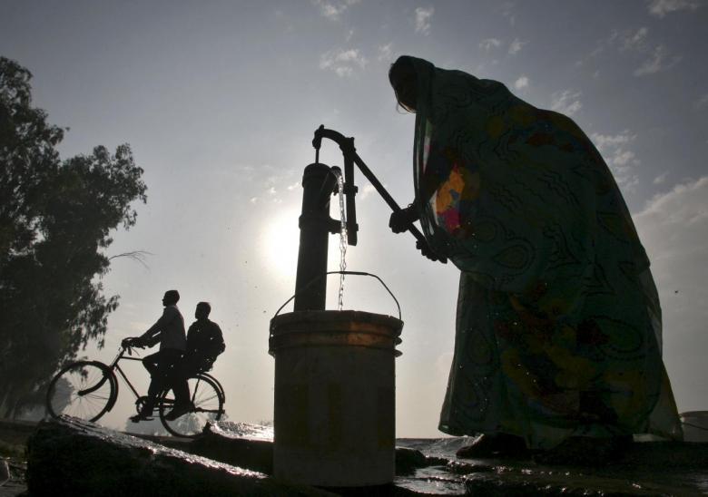 PHOTO: REUTERS