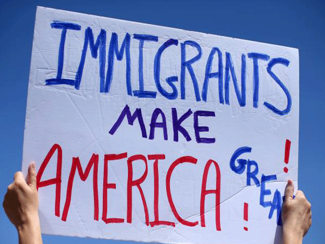 Immigrant-rights advocates protest near the US-Mexico border wall over a visit to the border by US Attorney General Jeff Sessions and Secretary of Homeland Security John Kelly in San Ysidro, a district of San Diego, California, US, April 21, 2017. PHOTO: REUTERS