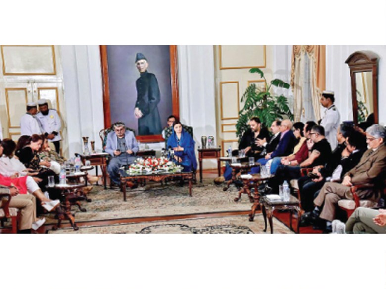 State Minister for Information Marriyum Aurangzeb chairs an exclusive session to formulate the country’s first ever film, production and broadcast policy in Karachi. Photo: APP