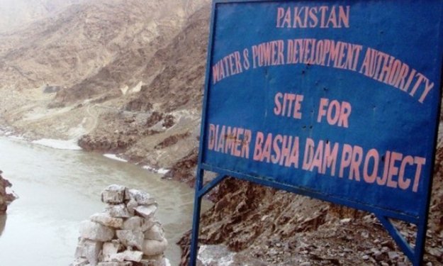 Dams’ body discusses land purchase