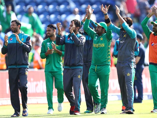 Sarfraz Ahmed leads his players on a victory lap, England v Pakistan, Champions Trophy, 1st semi-final, Cardiff, June 14, 2017. PHOTO: GETTY IMAGES