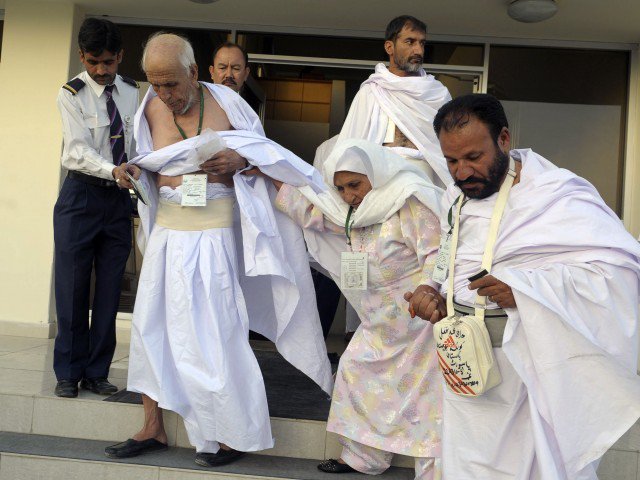 Pakistani pilgrims advised to follow Saudi laws