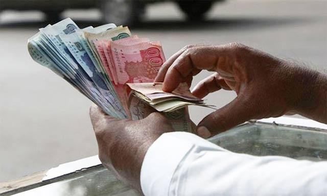 Business forum says only political will, drastic steps can revive economy. PHOTO: REUTERS
