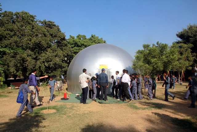 Interactive projects were set up for students to enjoy and learn from. PHOTO: ATHAR KHAN/EXPRESS