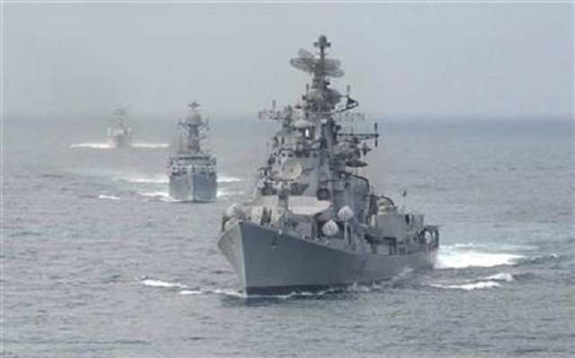 File photo: Naval warships form a line during an exercise in the waters of Bay of Bengal in Chennai January 24, 2010. 
PHOTO: REUTERS