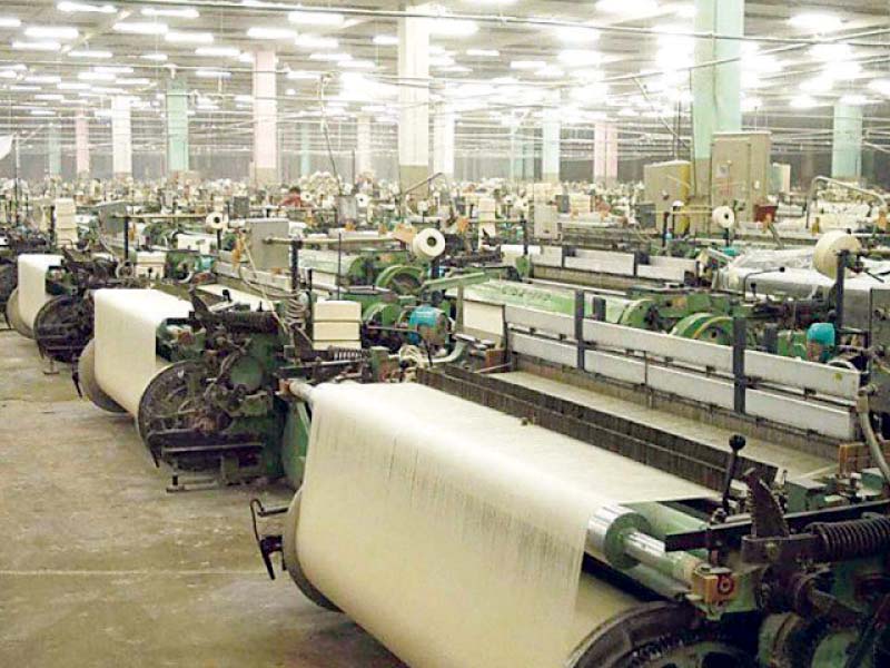At present, Punjab yarn manufacturers, who are Aptma members, are paying Rs1,300 per million British thermal units (mmbtu) for re-gasified LNG compared to around Rs900 per unit in early 2016. PHOTO: FILE