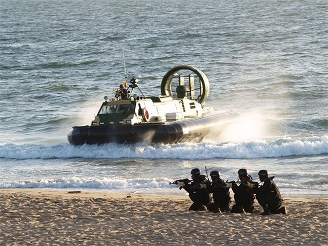 PML-N govt proposed Rs1.1 trillion budget for three wings of armed forces PHOTO: PAKISTAN NAVY