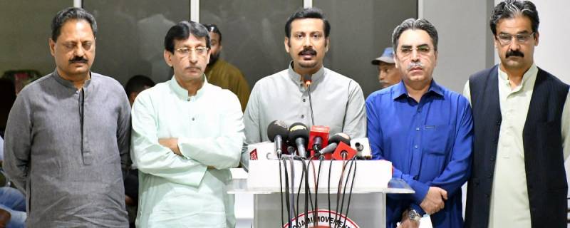 Faisal Sabzwari addressed a press conference on Wednesday during which he demanded an apology from CM Murad Ali Shah. PHOTO: COURTESY MQM PAKISTAN