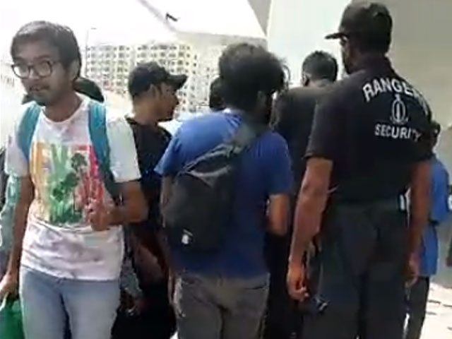 Cinema staff ‘detains’ group of youth protesting screening of Ali Zafar’s movie
