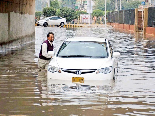 With infrastructure that is crumbling, along with a lack of ownership by the citizens, Karachi will surely descend into utter chaos if it rains heavily. PHOTO: PPI