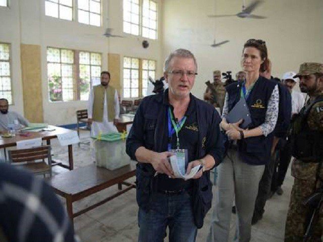 FO given nod to invite foreign observers for polls
