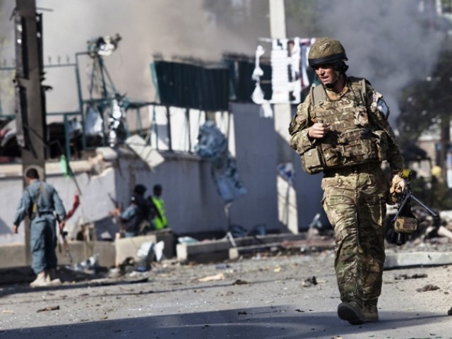 A US member of the patrol and two Afghan soldiers were wounded, it said, without giving the nationality of those killed.

PHOTO:REUTERS