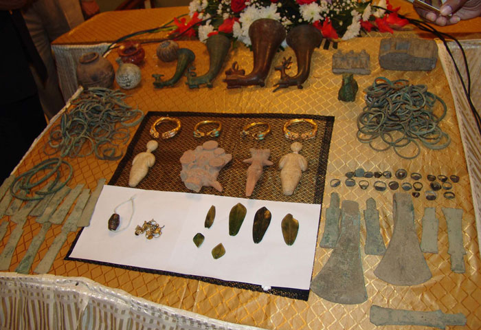 A senior archaeologist, Qasim Ali Qasim, who has served more than 30 years in the archaeology department said no one could move rare objects from one district to another without permission. PHOTO: PPI/FILE