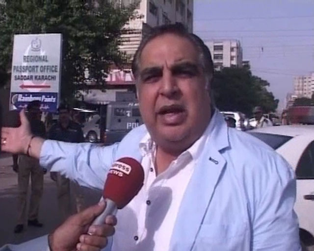 Sindh Governor Imran Ismail. PHOTO: EXPRESS/ FILE
