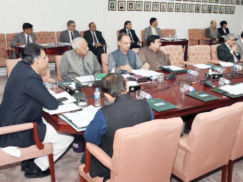 Finance secretary suggested the appointment of a qualified CEO having relevant industry experience and reconstitution of PIA’s board of directors. PHOTO: INP