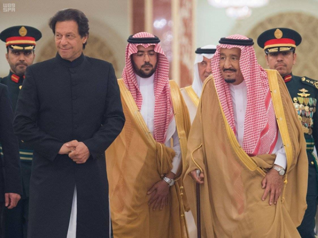 Pakistan's Prime Minister Imran Khan with Saudi King. PHOTO: EXPRESS