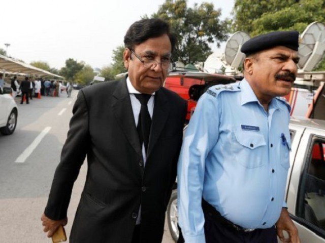 Saiful Mulook (L) the lawyer of Christian woman sentenced to death for blasphemy against Islam, leaves after the Court overturned the conviction, in Islamabad, Pakistan October 31, 2018. REUTERS/FILE