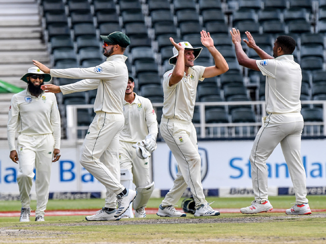 Vernon Philander of South Africa celebrates with team-mates during day 4 of the 3rd Castle Lager Test match between South Africa and Pakistan at Bidvest Wanderers Stadium on January 14, 2019 in Johannesburg, South Africa.