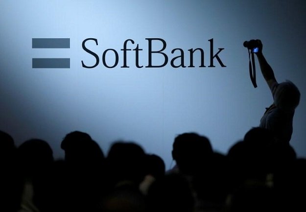 The logo of SoftBank Group is displayed at SoftBank World 2017 conference in Tokyo, Japan, July 20, 2017.
PHOTO: REUTERS