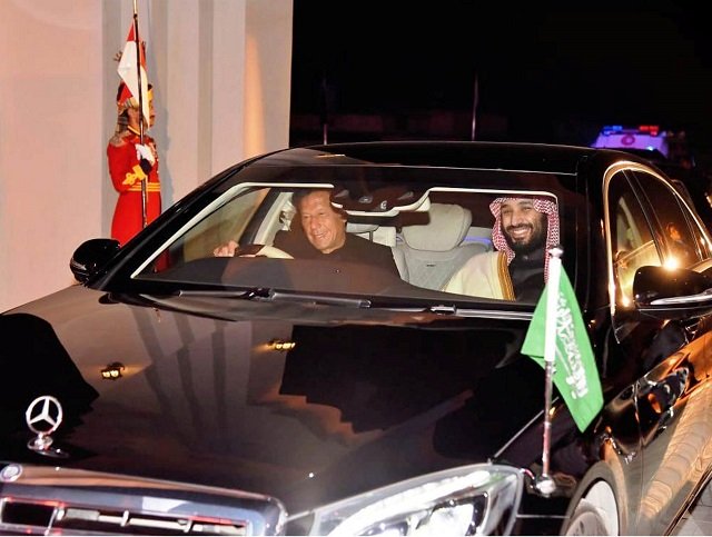PM Imran Khan drives Saudi Crown Prince Mohammad bin Salman. PHOTO: PID