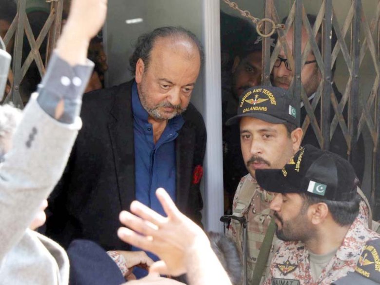 Sindh Assembly Speaker Agha Siraj Durrani was brought to the accountability court by the NAB on Thursday amid tight security. PHOTO: ONLINE