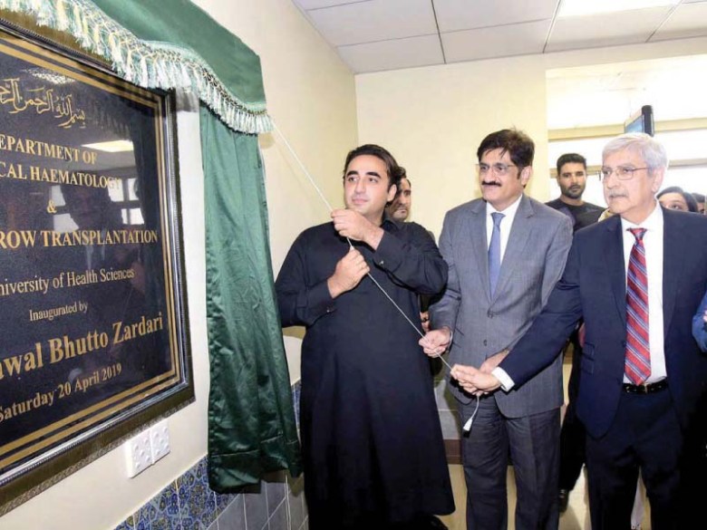 PPP Chairperson Bilawal Bhutto Zardari, along with CM Murad Ali Shah and DUHS VC Saeed Qureshi, inaugurates Bone Marrow Transplantation Unit and Department of Clinical Haematology at DUHS on Saturday. PHOTO: APP