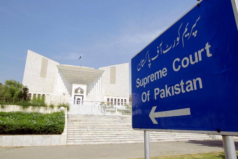 A view of the Supreme Court of Pakistan in Islamabad. PHOTO: REUTERS